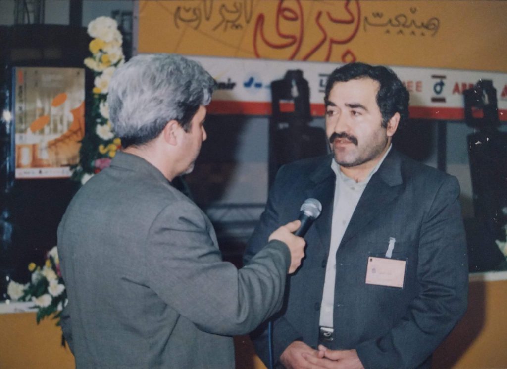 مصاحبه مهندس محسن کامرانی در چارچوب احراز رتبه برتر شرکت برق منطقه ای تهران در کنفرانس بین المللی شرکت متن در محور ارائه مقالات